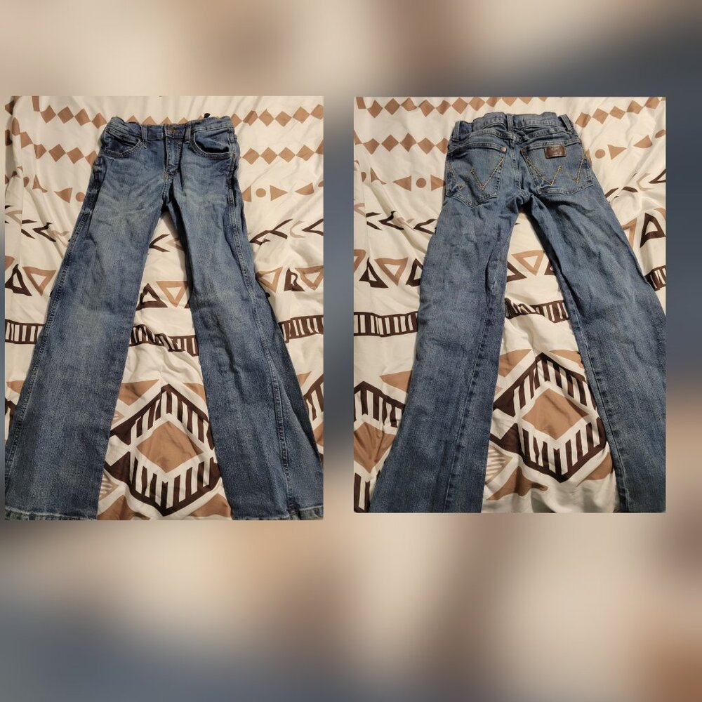 Boys Wrangler retro size 12